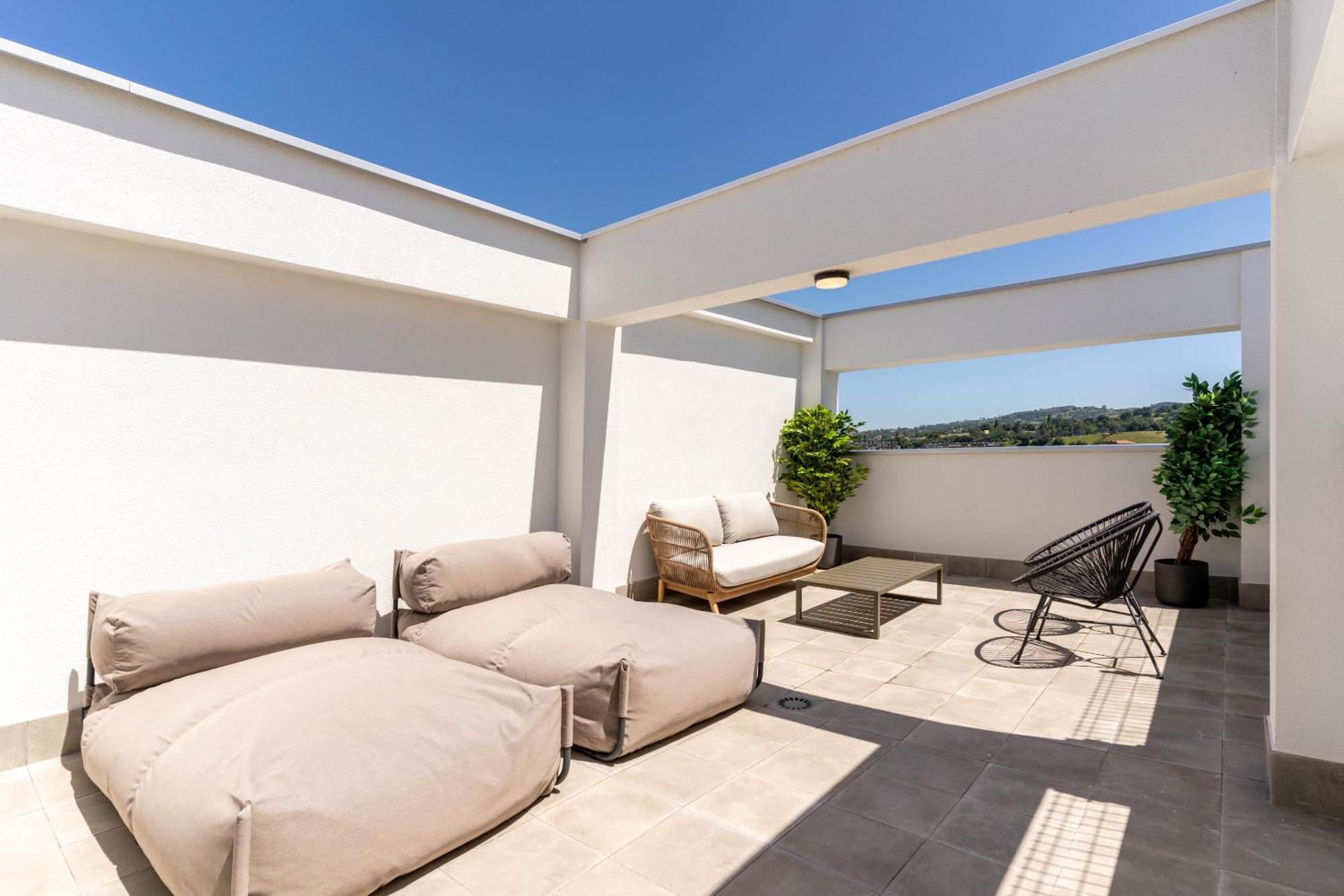 Limehome Oviedo Calle Postigo Bajo Exterior photo