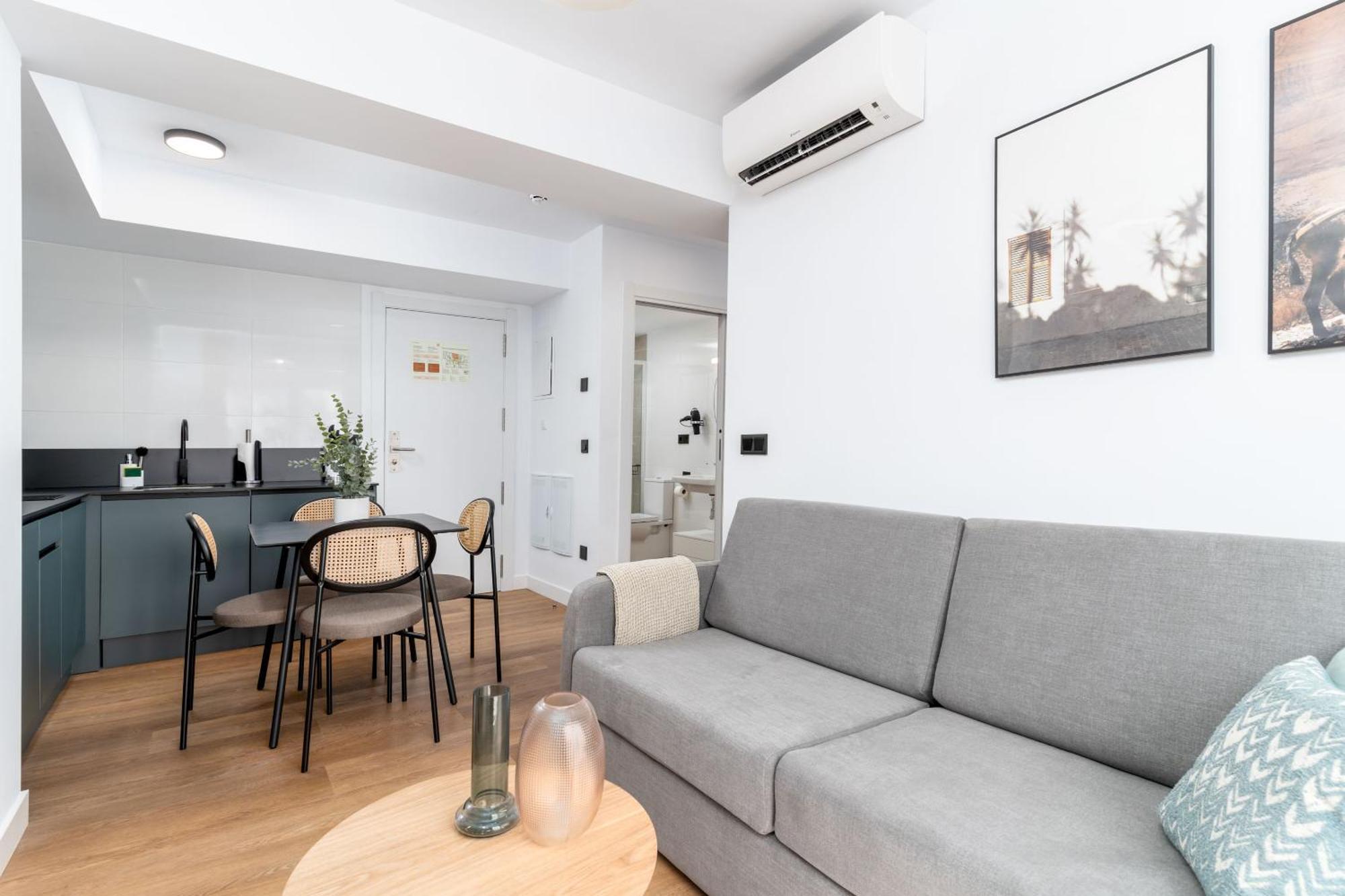 Limehome Oviedo Calle Postigo Bajo Exterior photo